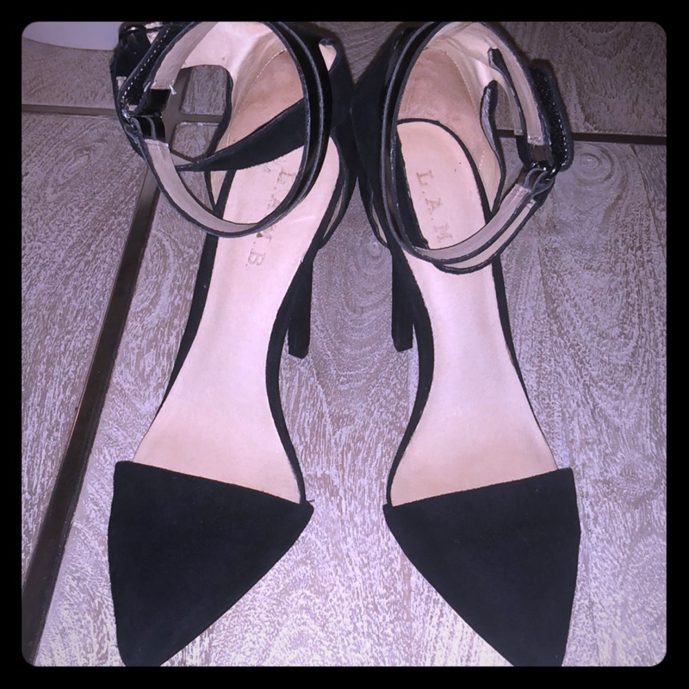 L.A.M.B. Pointed toe pumps